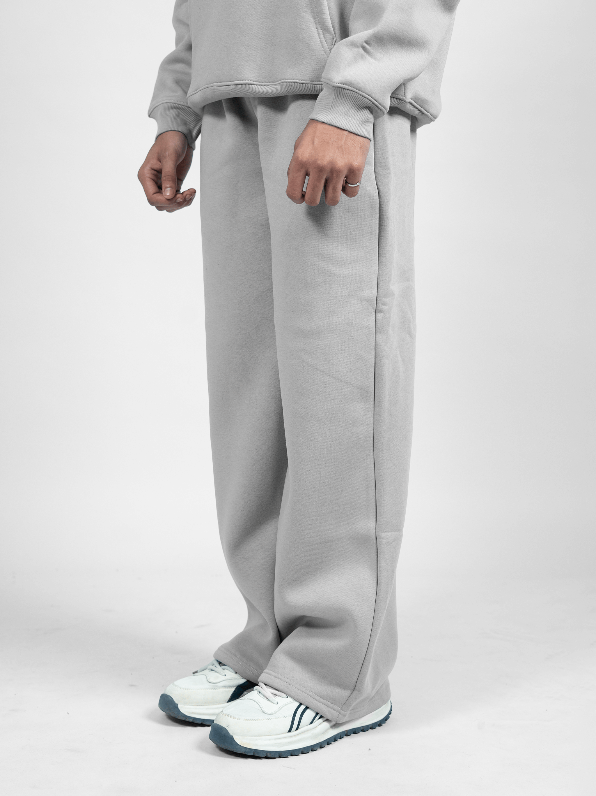 GREY COZY SWEATPANTS