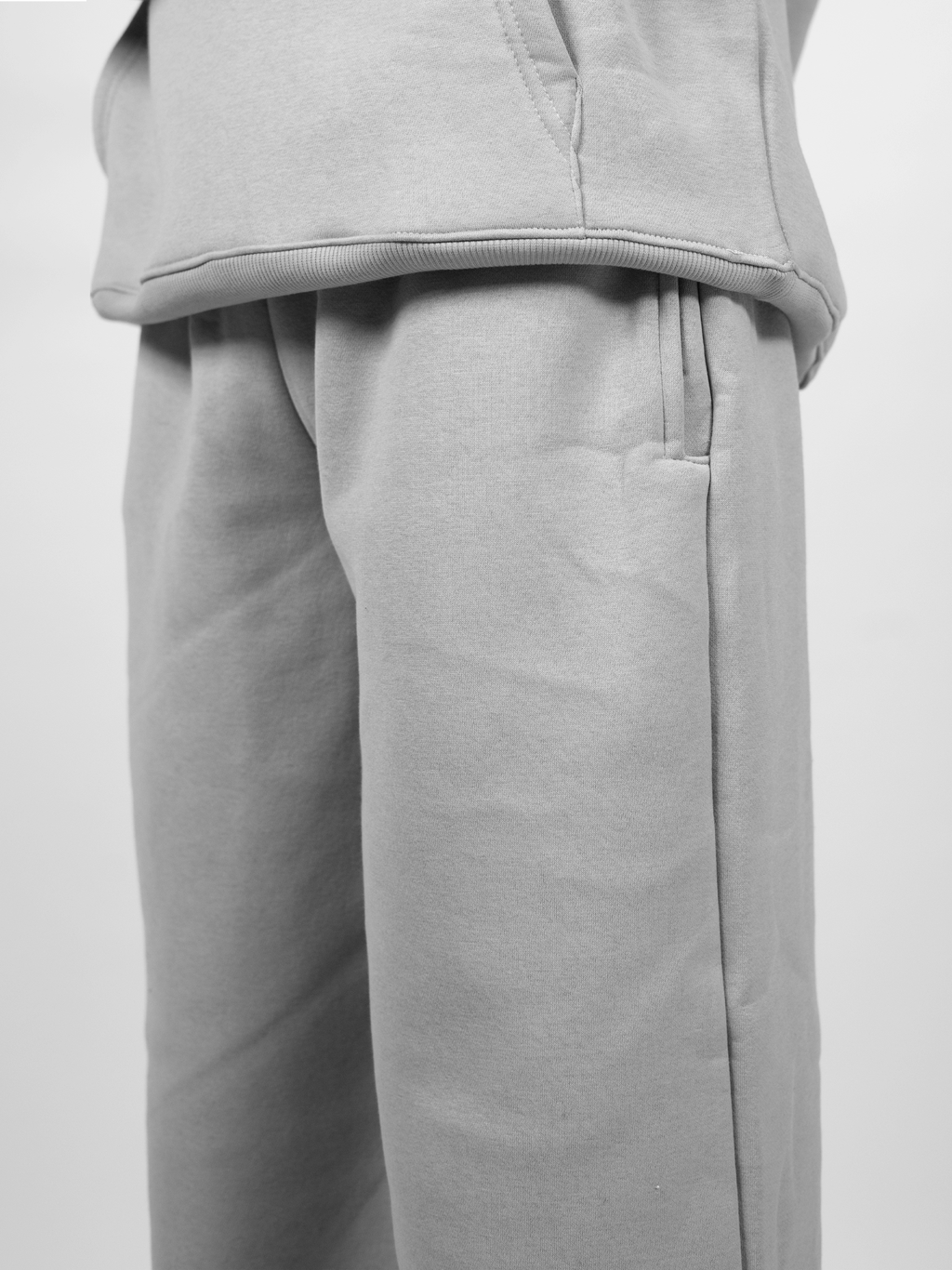 GREY COZY SWEATPANTS